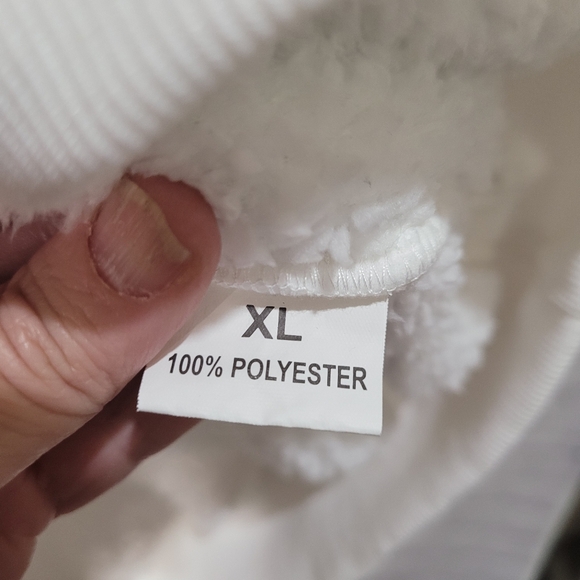 Green‎ and White XL Sherpa Pull-over Hoodie - Picture 3 of 4